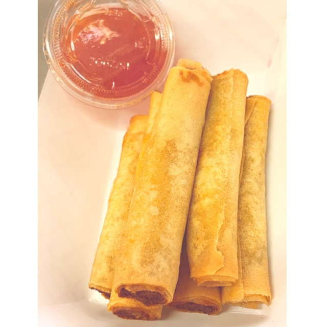 6 pcs Pork Lumpia.